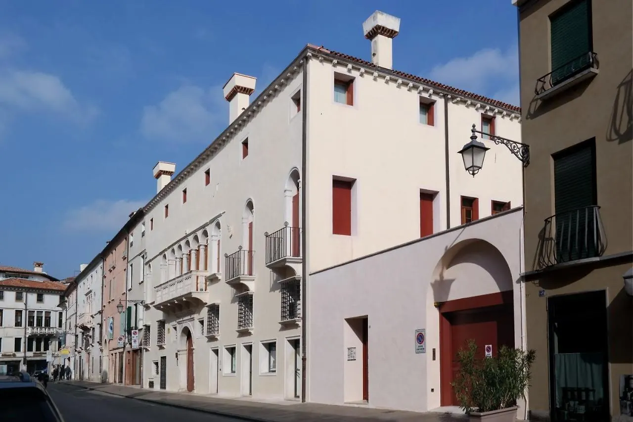 Affittacamere Hotel Attico25 Bassano del Grappa Italia